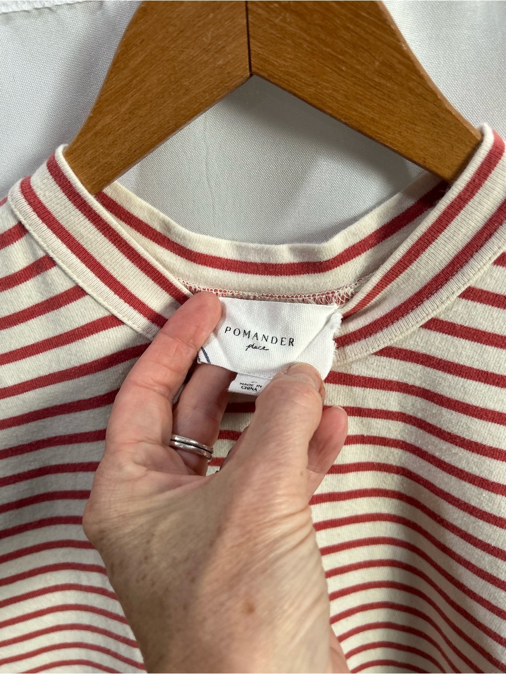 Pomander Place Rust and White Striped Casual Tee EUC - Picture 2 of 4